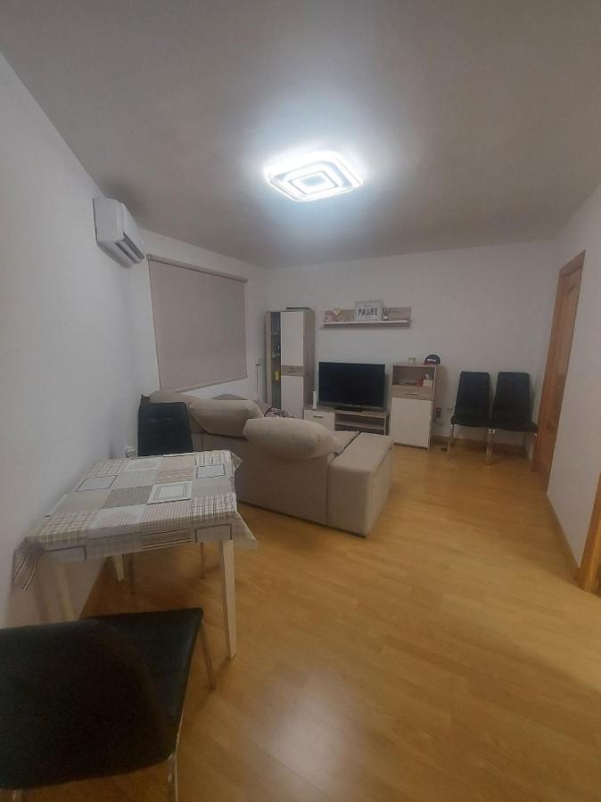 Habitacion Matrimonio Albacete Eksteriør bilde